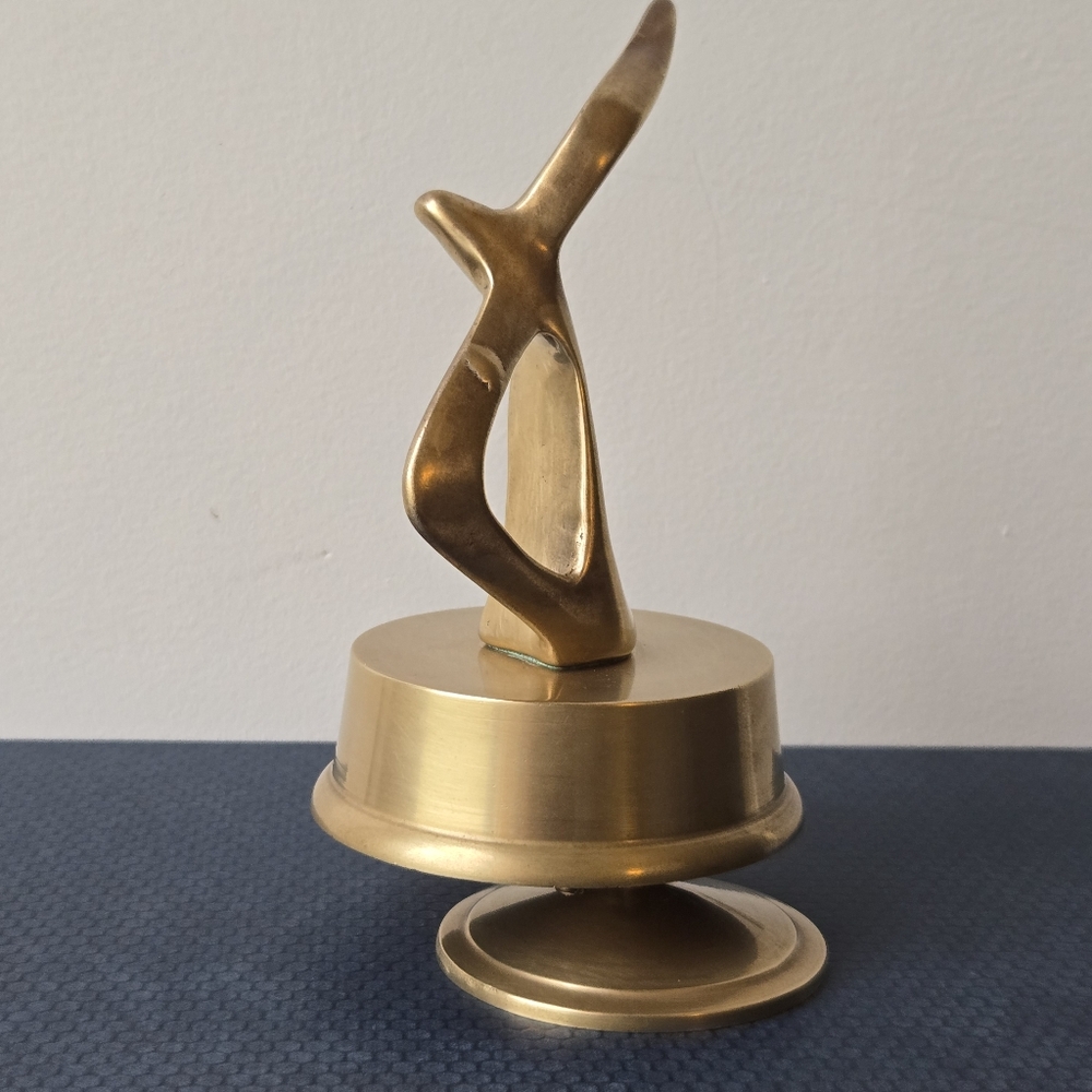 Mid-Century Modern Solid Brass Minimalist Seagull In Flight Music Box - Picture 4 of 8